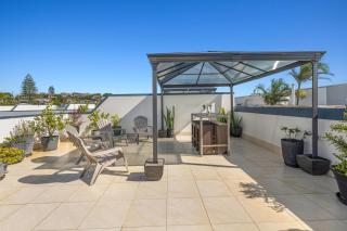 Luxe on the Beach Coastal Elegance with Rooftop - Kingscliff - 7