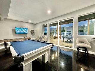 Brand New 5 Bedroom all Suites with Private Pool - 8