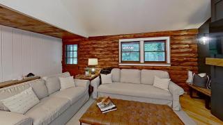 Cozy Berkshires Cabin with Lake, Beach, Hot Tub, Fireplace - The Wilde BNB - - 1