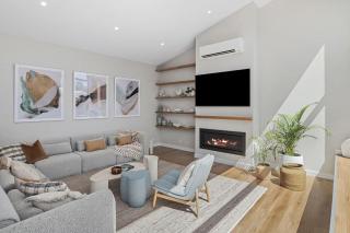 Spectacular Blairgowrie Family Entertainer with Pool - 8