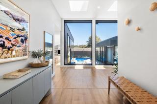 Spectacular Blairgowrie Family Entertainer with Pool - 6