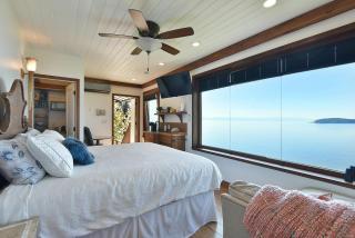 Beach Hideaway Sea to Sky Loft - Sechelt - 3