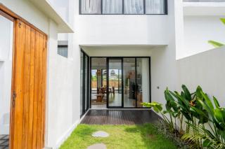 NEW! Villa Aura - 3BR Villa in Kerobokan - Kerobokan - 3