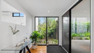 Beach Sanctuary Walk to the Bay & Village - Blairgowrie - 4