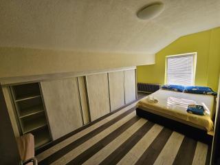 Apartman u centru grada - Kragujevac - 4