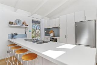 Ocean Beach Hideaway - Blairgowrie - 6