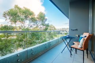 Modern Designer Retreat with Water Views - 5