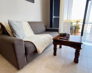 Welcome Families Beachfront with Ocean Views - Mellieħa - 5