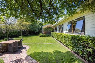 Caithness Garden - Portsea - 0