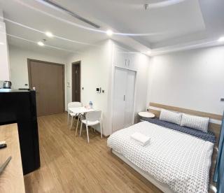 Great Quality Studio Vinhomes Apt In City Centre Quick To Airport - Hanoi - 9
