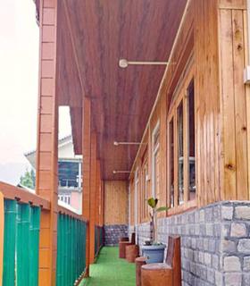 The Wooden Homestay By StayApart - Rishop - 1