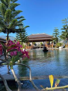 Saung Kuring Pangatikan Garut - 9