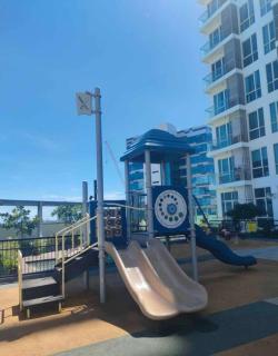 Mactan Newtown township staycation with pool access - Lapu Lapu City - 7