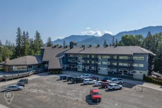 Griz Inn by StayIn - Fernie - 8