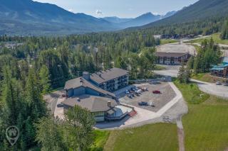 Griz Inn by StayIn - Fernie - 6