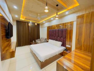 Hotel Dalhousie Hills - 9