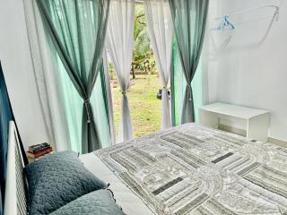 EmbunSari Serimenanti Homestay - - 9