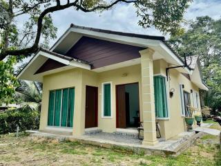 EmbunSari Serimenanti Homestay - - 3