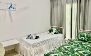 EmbunSari Serimenanti Homestay - - 1