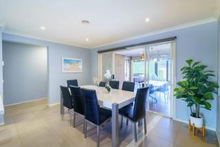 Modern 4BR Family Home in Tarneit Spacious Retreat - Tarneit - 6