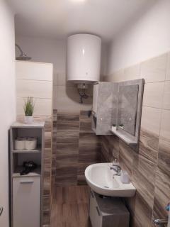 Dodi Apartman - Vonyarcvashegy - 7