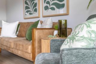 Modern 4-Bed Home Close to Beach in Barrack Point - Barrack Point - 6