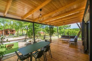 Villa Vita, a Lush Romantic Retreat in a private Forest - Vinež - 8