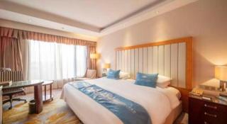 Ramada Plaza by Wyndham Yangzhou Casa - Yangzhou - 3