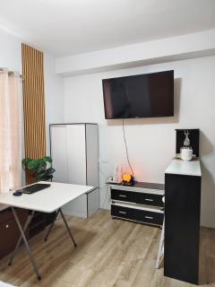 Jhady's Suites at Mesavirre Garden Residences - Bacolod - 1
