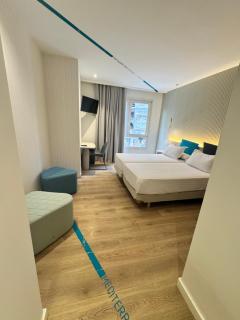 Hotel Mediterraneo Valencia - Valencia - 5