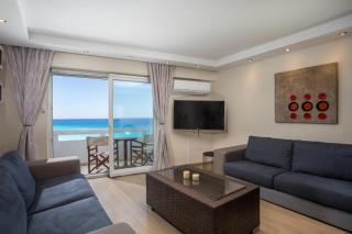 Molos Seaside Apartment - 5