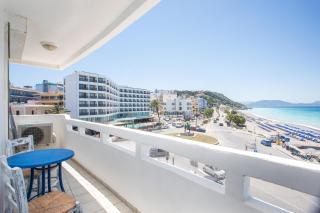 Molos Seaside Apartment - 9