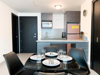 Suite de lujo cerca al aeropuerto, terminal, mall sol - Guayaquil - 7