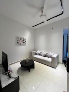 Bay Suites by LW - 6