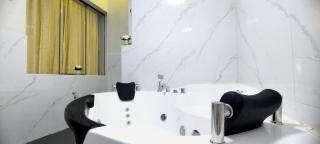 Arequipa apartment - Jacuzzi and Garage - Miraflores - 3