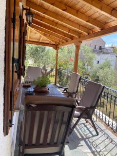 Maris Guesthouse - Mavrovouni - 1