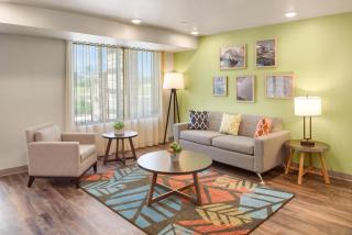 WoodSpring Suites Orlando I-4 & Convention Center - Orlando - 3