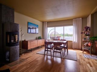 Top apartment in Leknes city, with carport - - 6