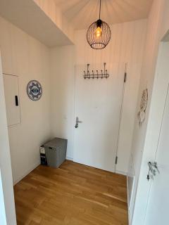Check Point Charlie Luxury Apartment with Balcony - Berlim - 4