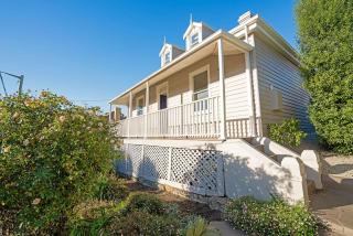 Rose Cottage - Charming Haven near CBD & Waterfront - - 5