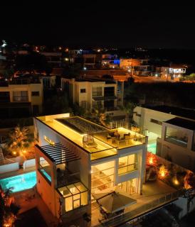 Luxusvilla mit Panorama-Meerblick 20m Privatpool - Kuşadası - 8