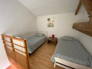 Logement au calme entoure d un grand jardin - Falleron - 9