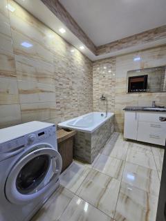 Elena Studio Isaran - Coresi - 9