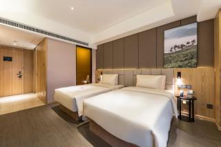 Atour Hotel Zhengzhou East Railway Station Provincial Government - Zhengzhou - 1