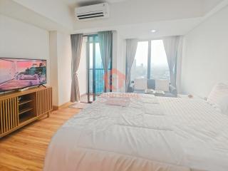 Cozy Studio South Gate Apt with Pool, Gym, Wi-Fi by 2ndHome - Jakarta - 4