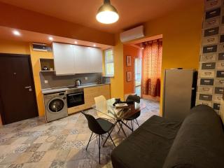 Orange Luxurious Flat in Sofia City Center - Sofia - 1