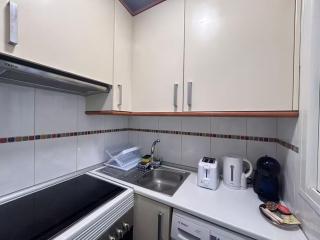 Flat in Vallecas - Your Urban Oasis in Madrid - Madrid - 2