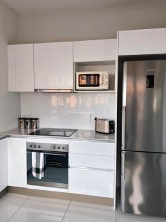 Upmarket 2 Bedroom Apartment with Views - 1