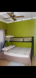 trini spot - Arouca - 4