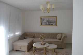 Apartman Amela Deluxe - Kulen Vakuf - 8